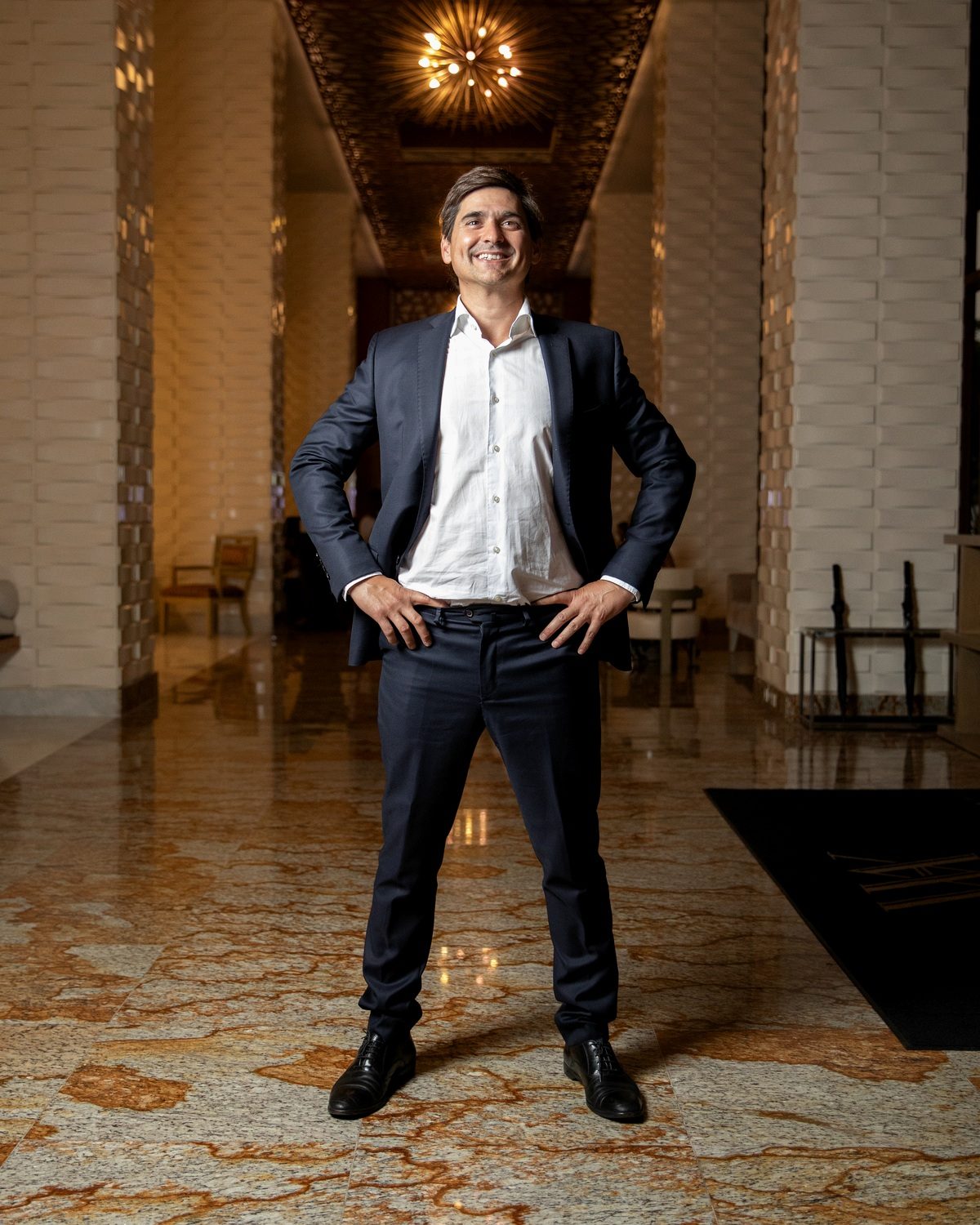 Retrato profesional de Alejandro Guzmán de San Félix